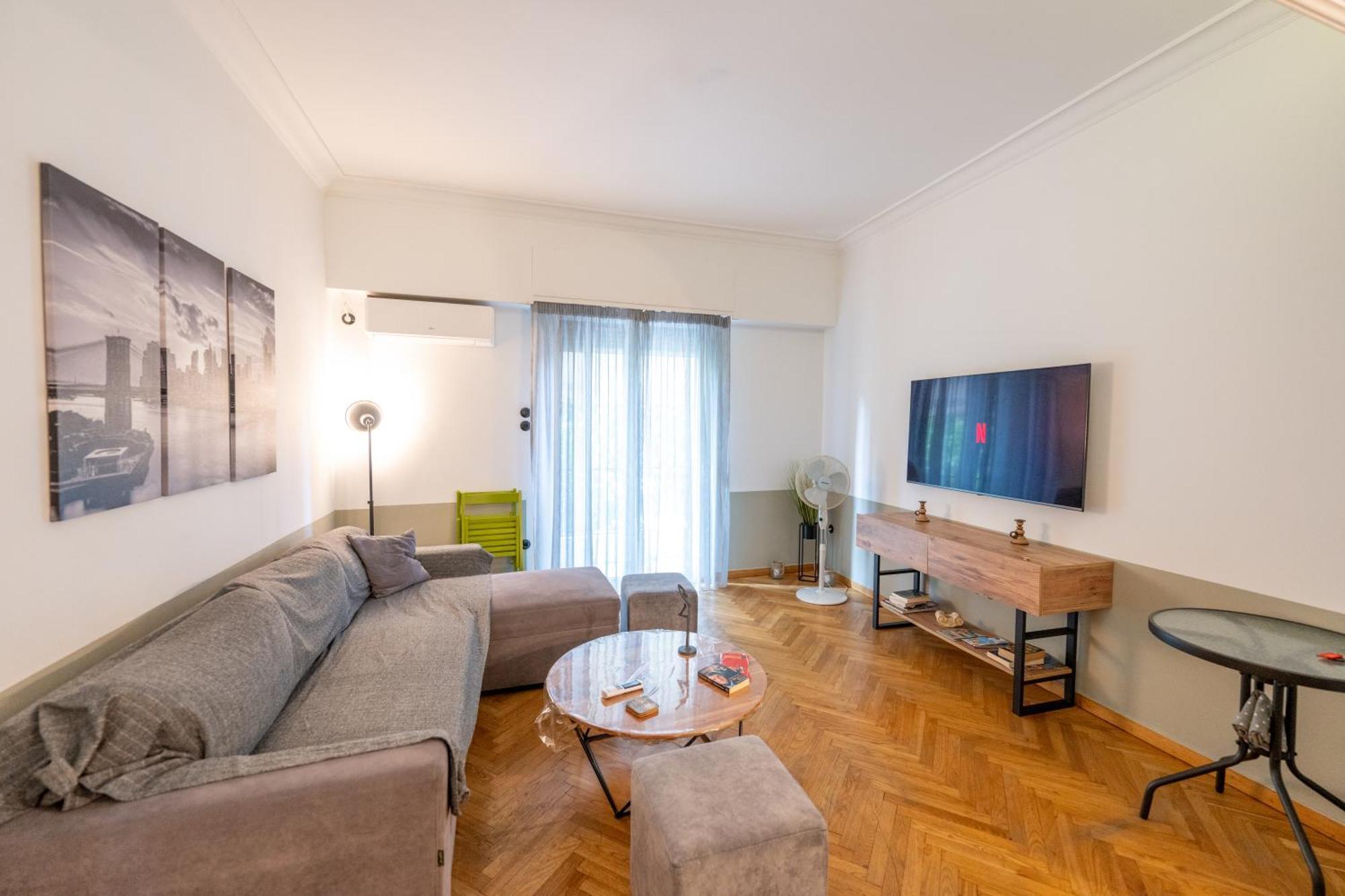 Entire Apartment - Heart Of Atenas Exterior foto